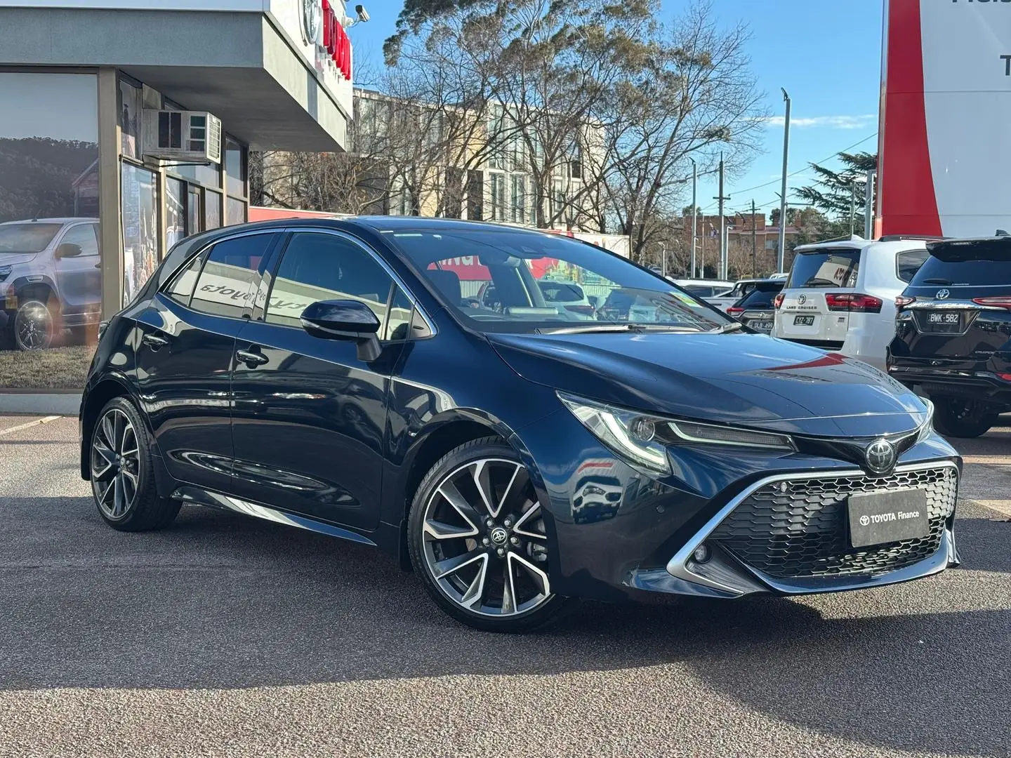 2019 Toyota Corolla Gallery Image 1
