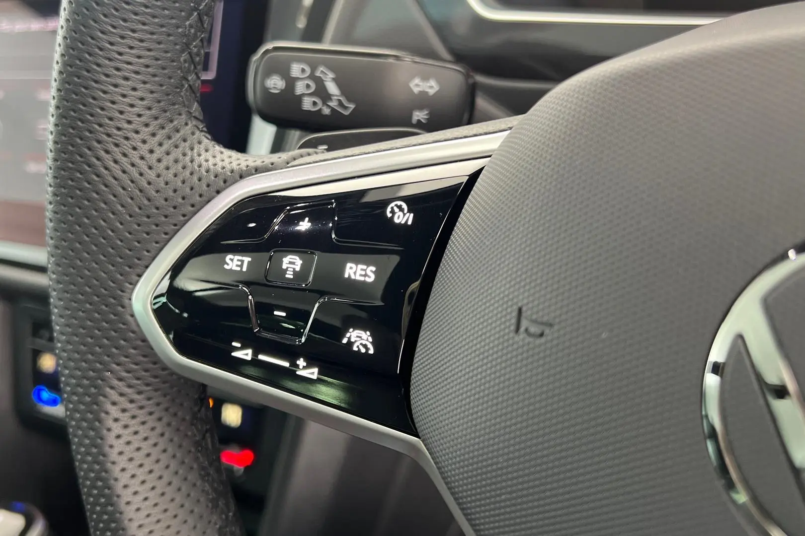 2024 Volkswagen Tiguan Gallery Image 17