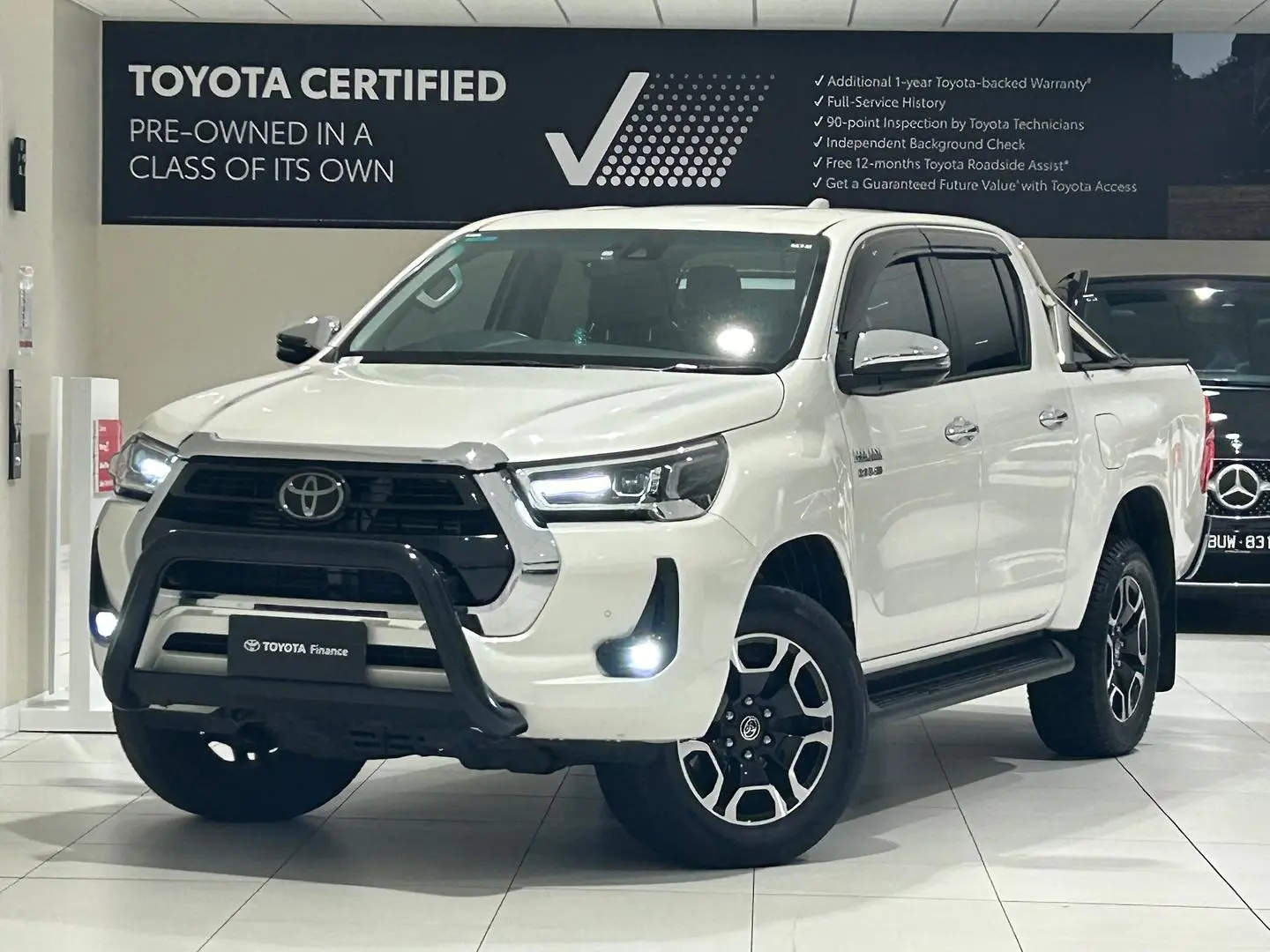 2021 Toyota Hilux Gallery Image 5