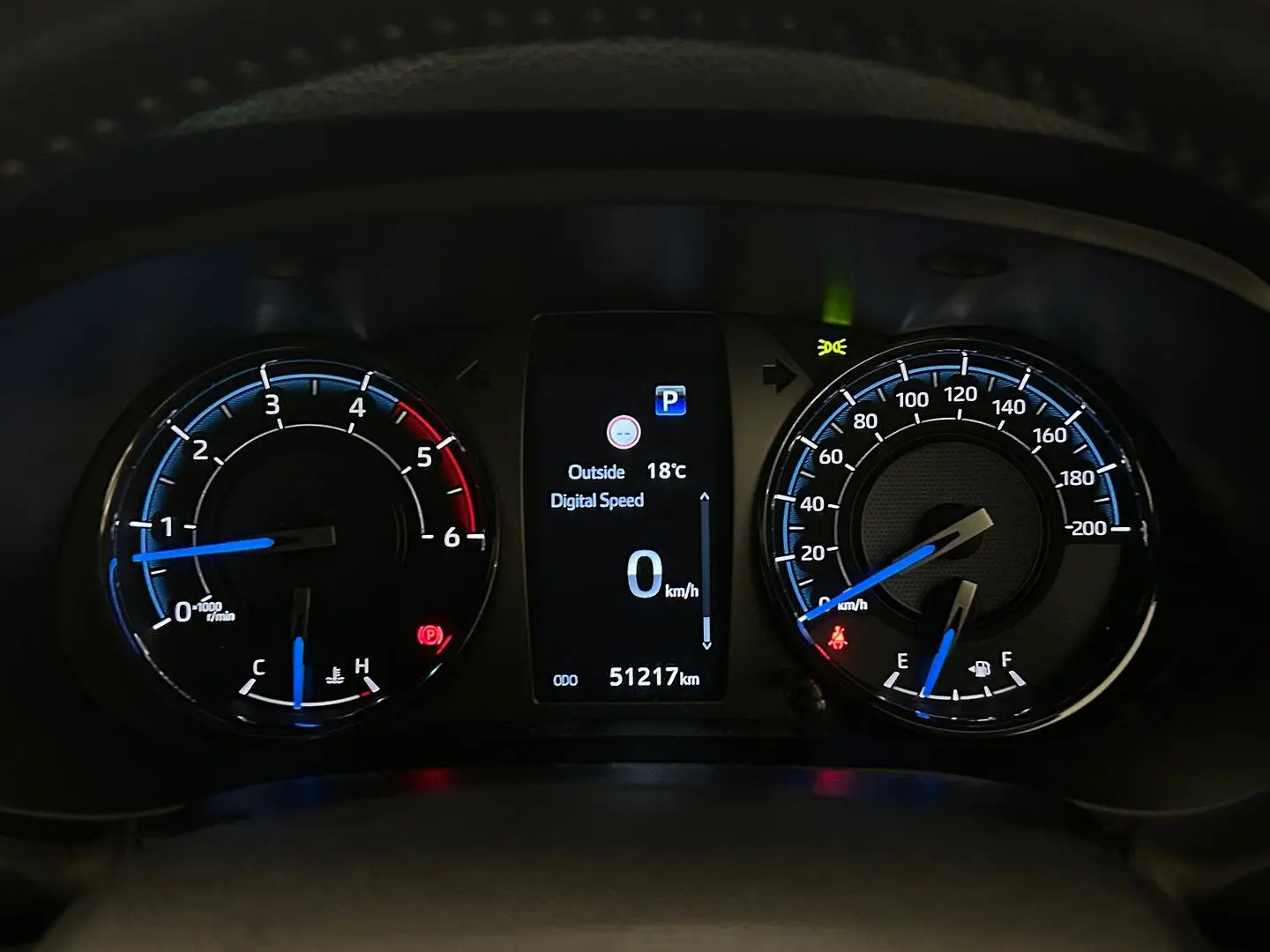 2021 Toyota Hilux Gallery Image 15
