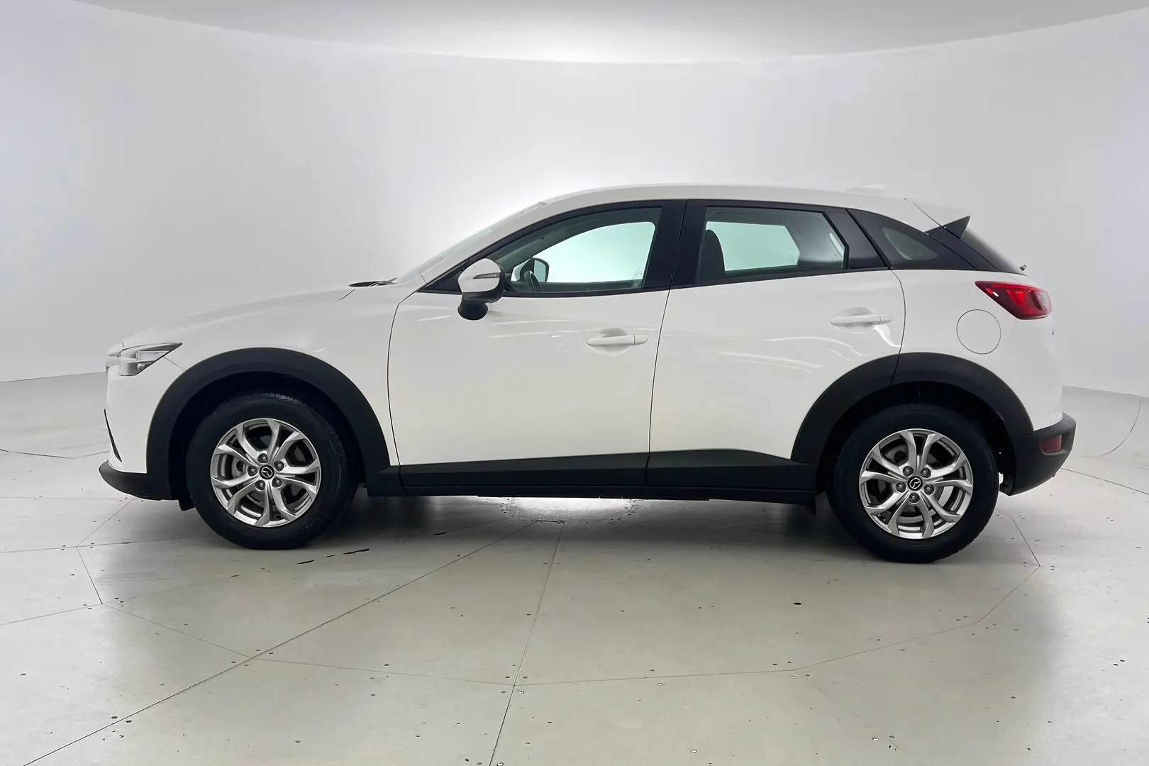 2022 Mazda CX-3 Gallery Image 8