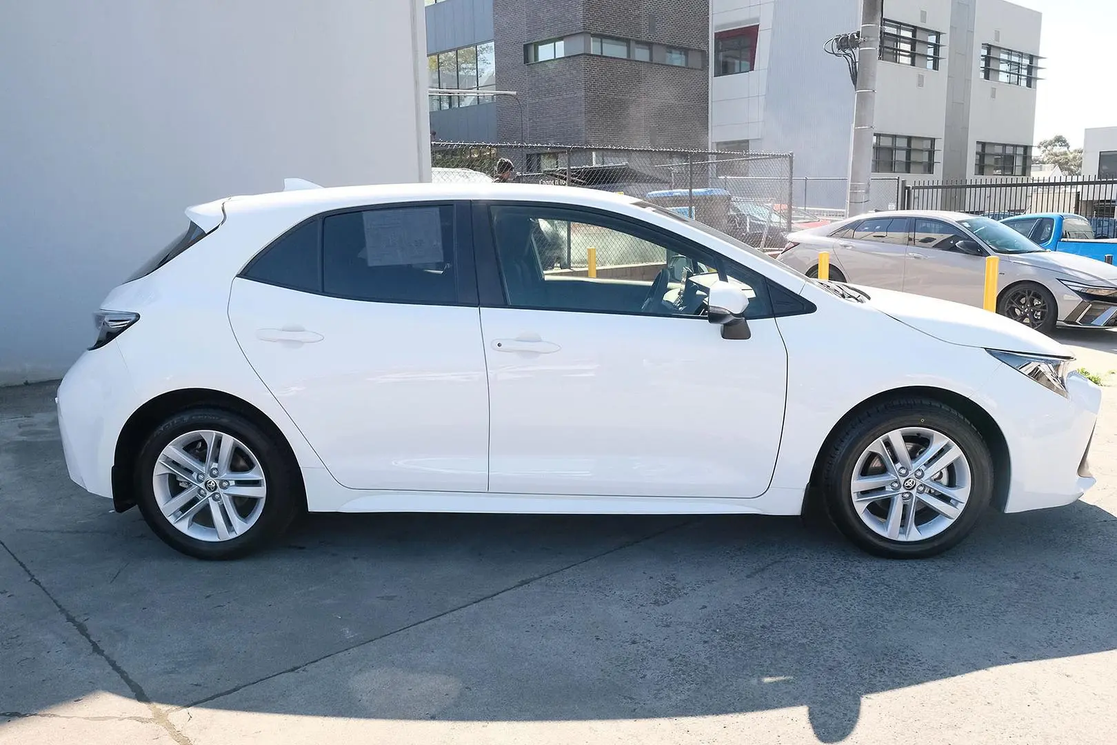 2019 Toyota Corolla Gallery Image 5