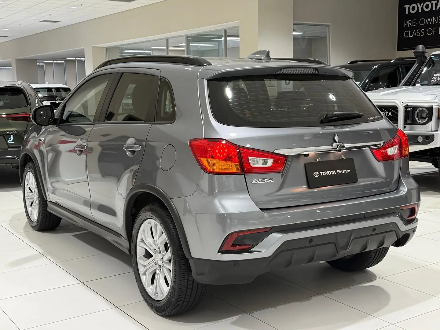 2019 Mitsubishi Asx Gallery Image 8