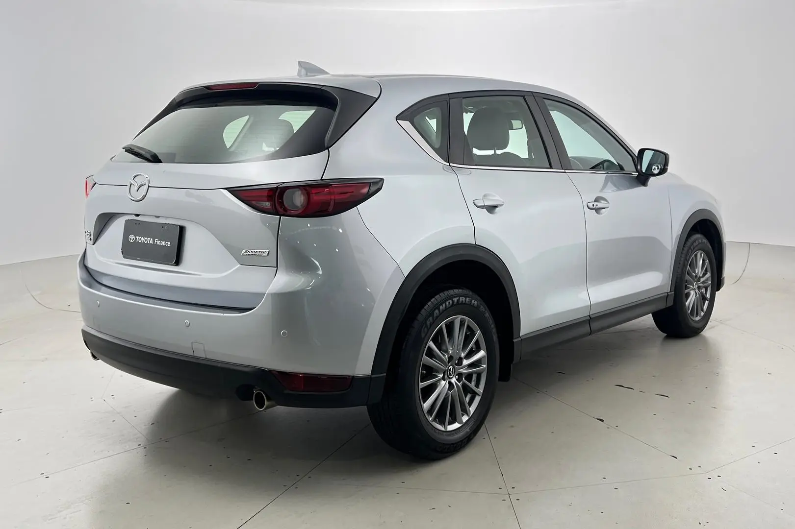 2017 Mazda CX-5 Gallery Image 6