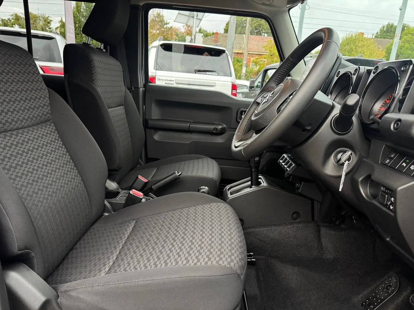 2024 Suzuki Jimny Gallery Image 12