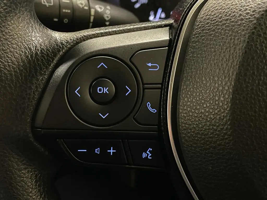 2022 Toyota Corolla Gallery Image 16