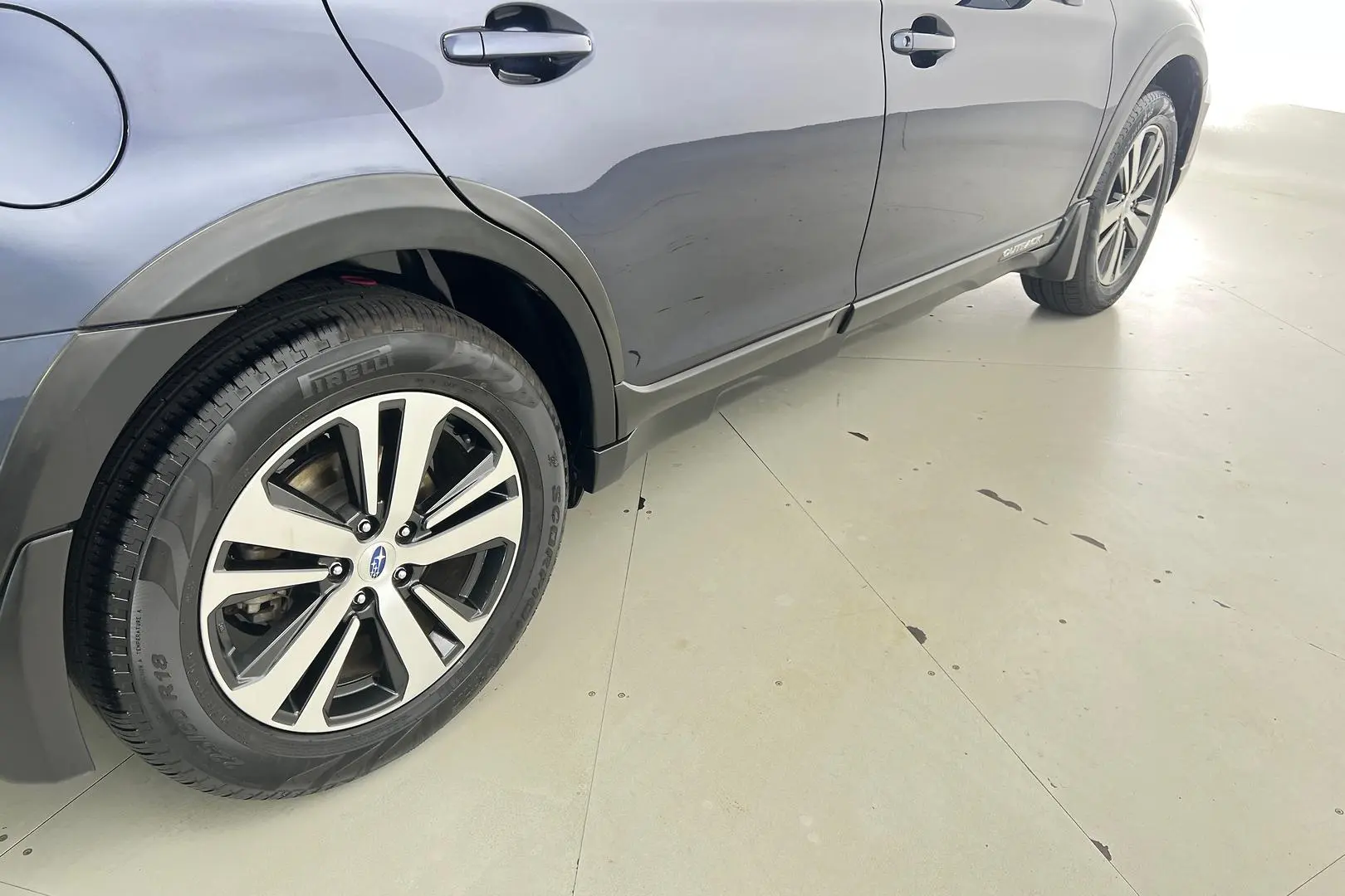 2018 Subaru Outback Gallery Image 5
