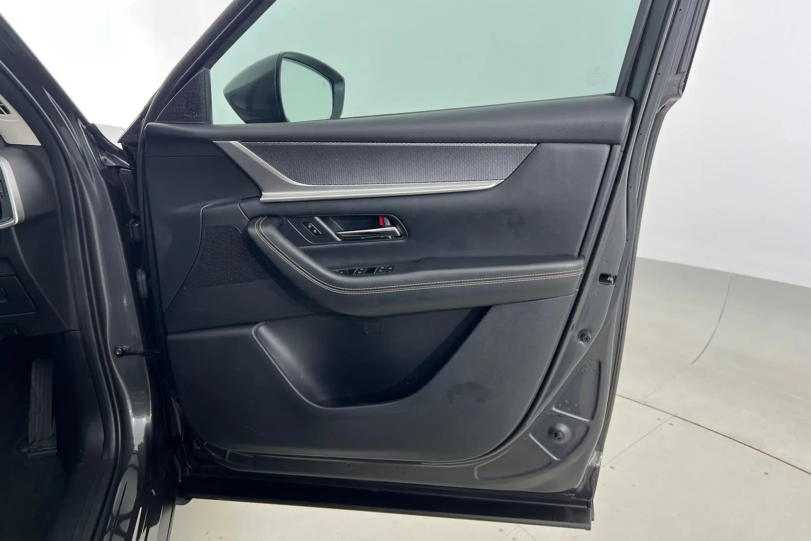 2023 Mazda CX-90 Gallery Image 12