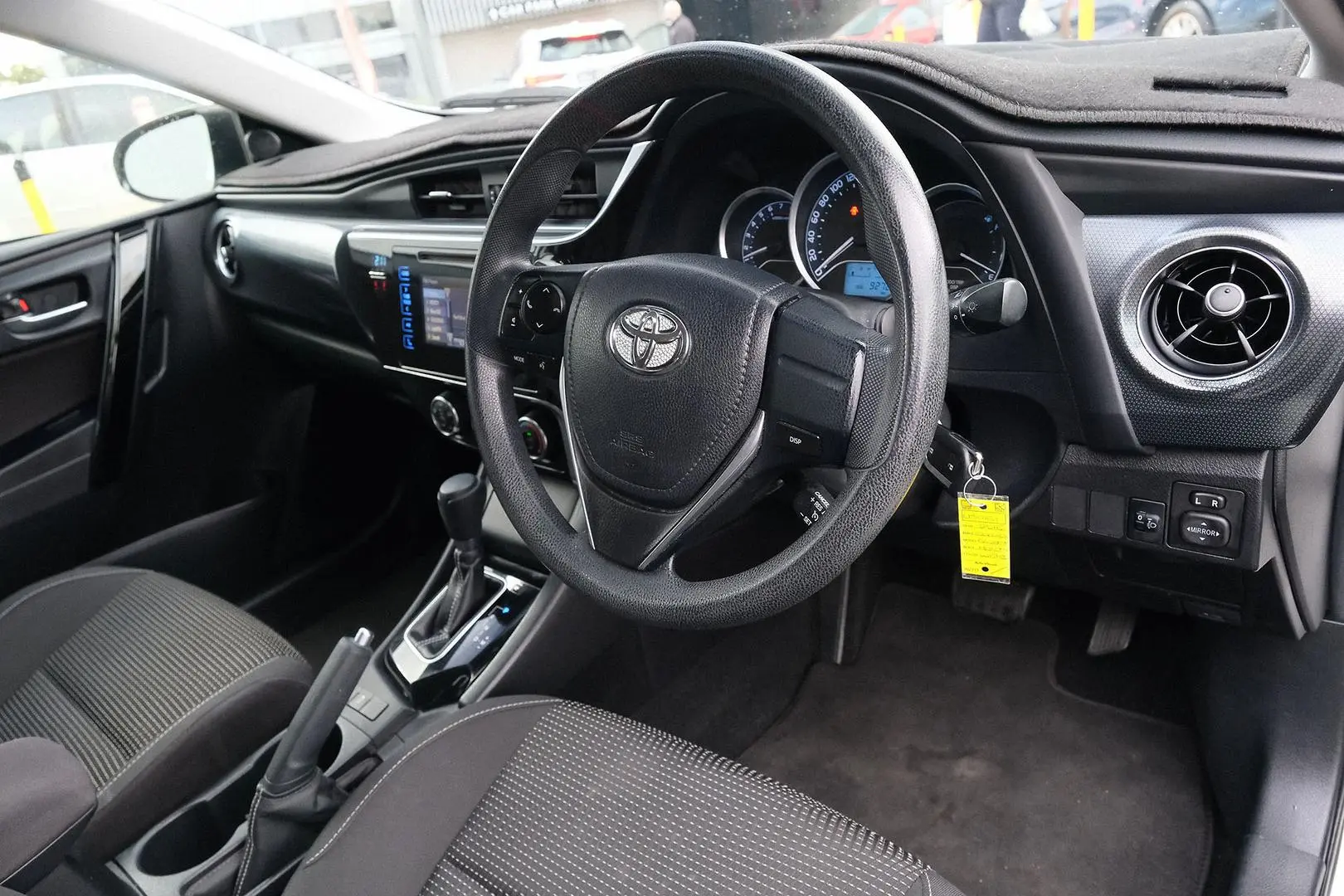 2016 Toyota Corolla Gallery Image 7
