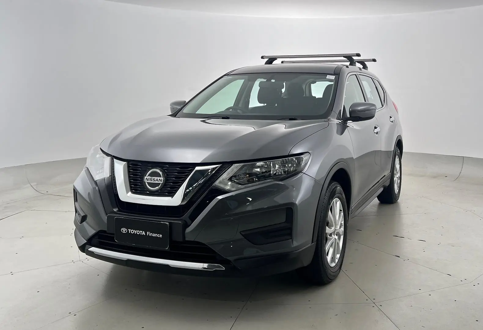 2021 Nissan X-TRAIL Gallery Image 2