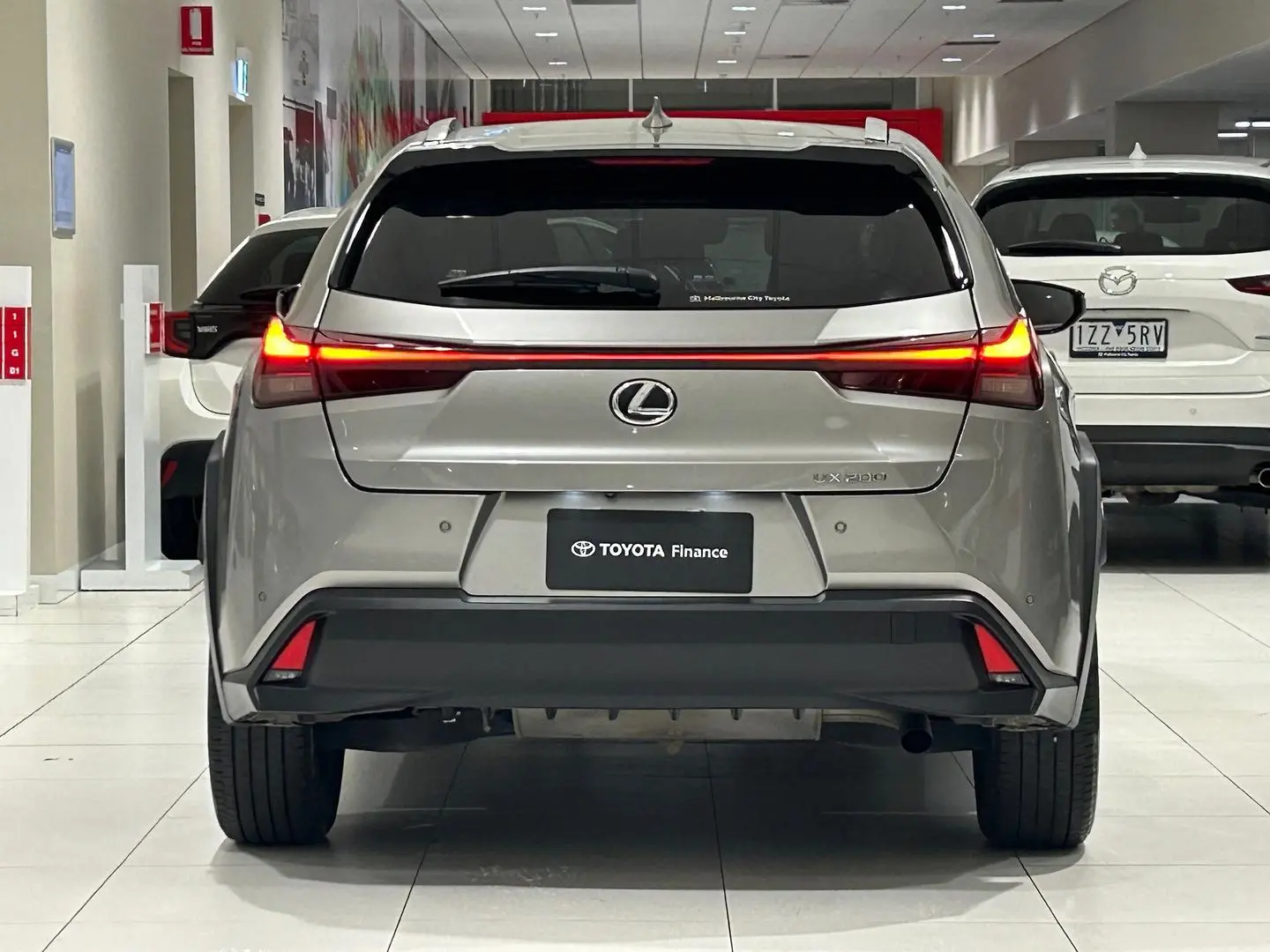 2023 Lexus UX Gallery Image 9
