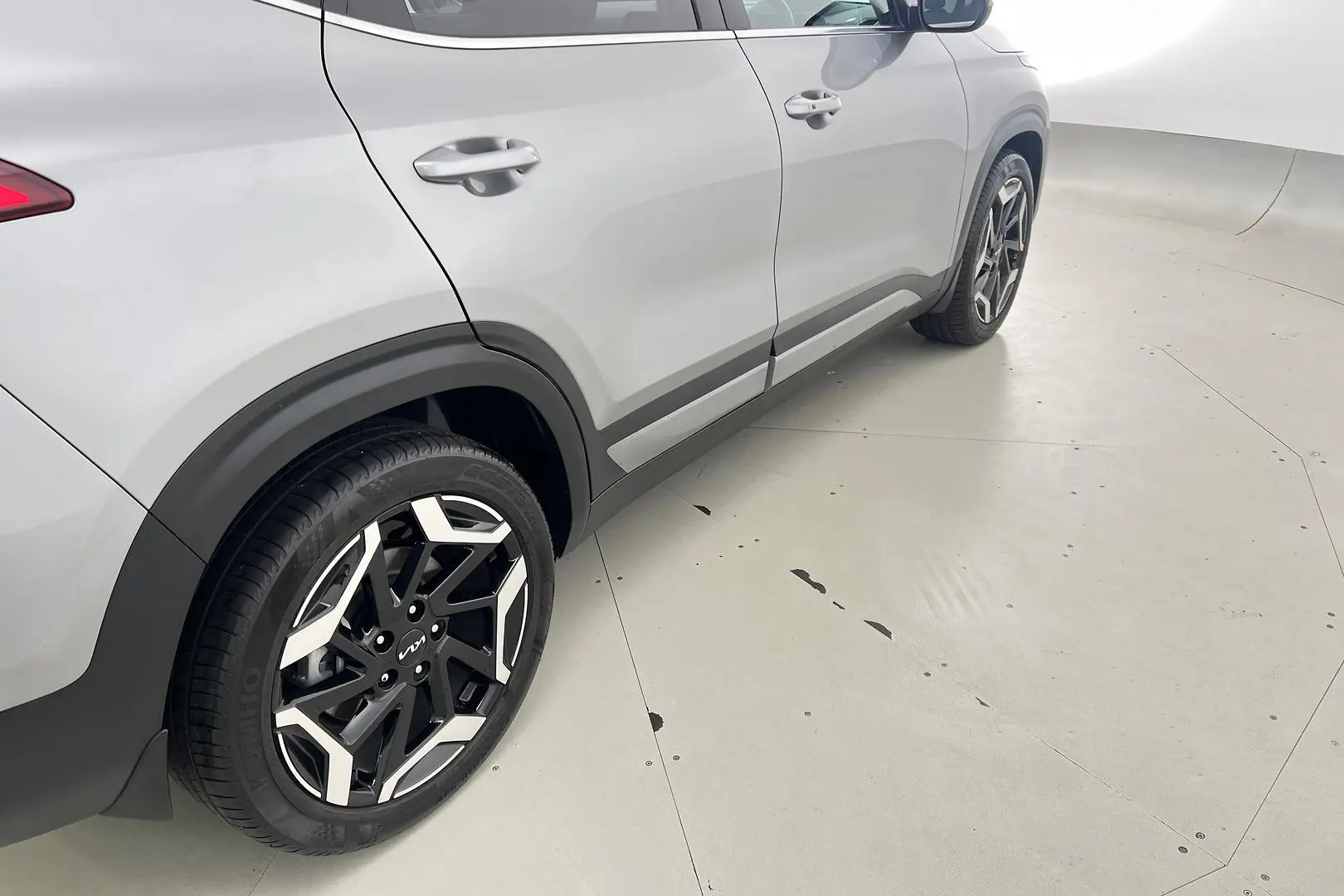 2023 Kia Seltos Gallery Image 9