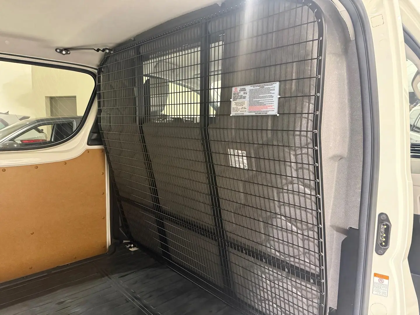2020 Toyota Hiace Gallery Image 13