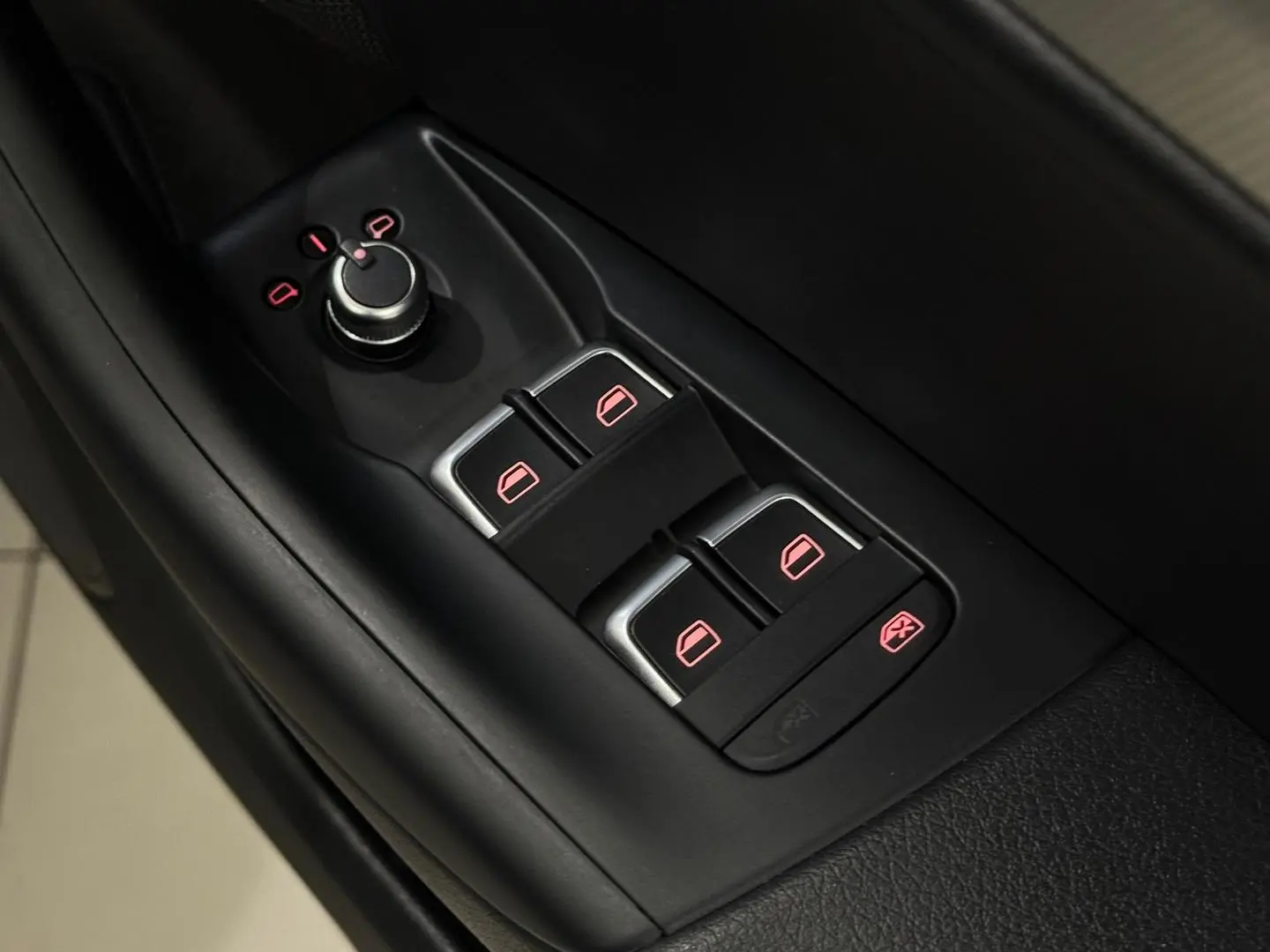 2018 Audi Q3 Gallery Image 16