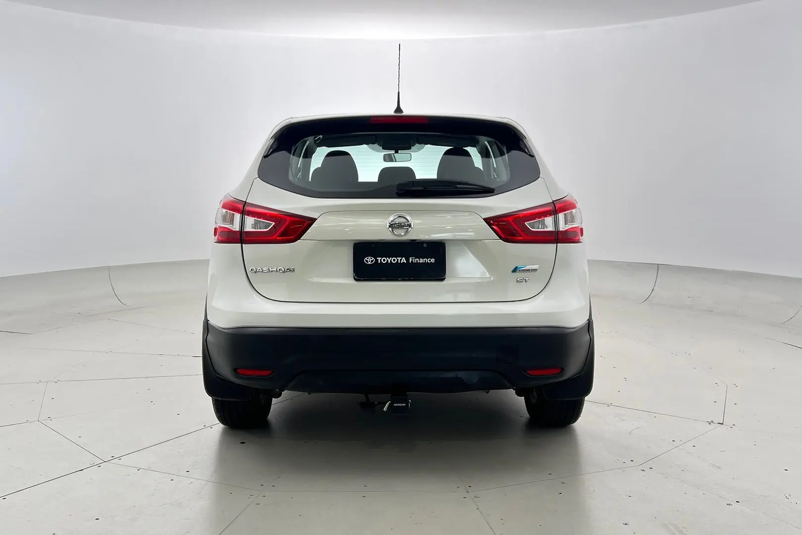 2015 Nissan QASHQAI Gallery Image 6