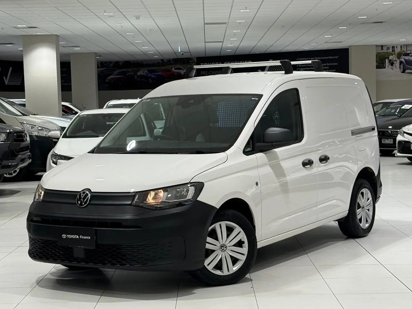 2021 Volkswagen Caddy Gallery Image 5