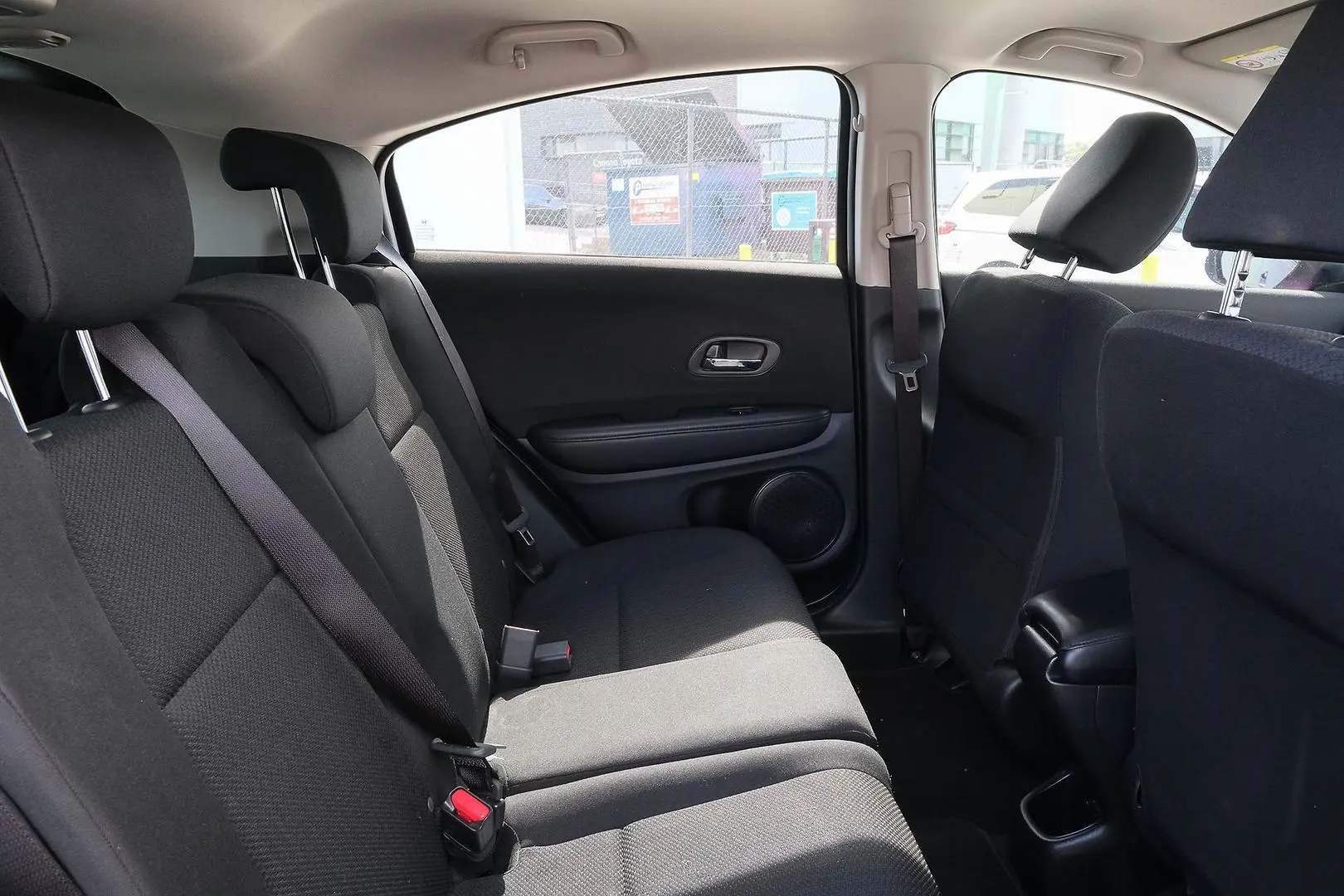 2018 Honda HR-V Gallery Image 11