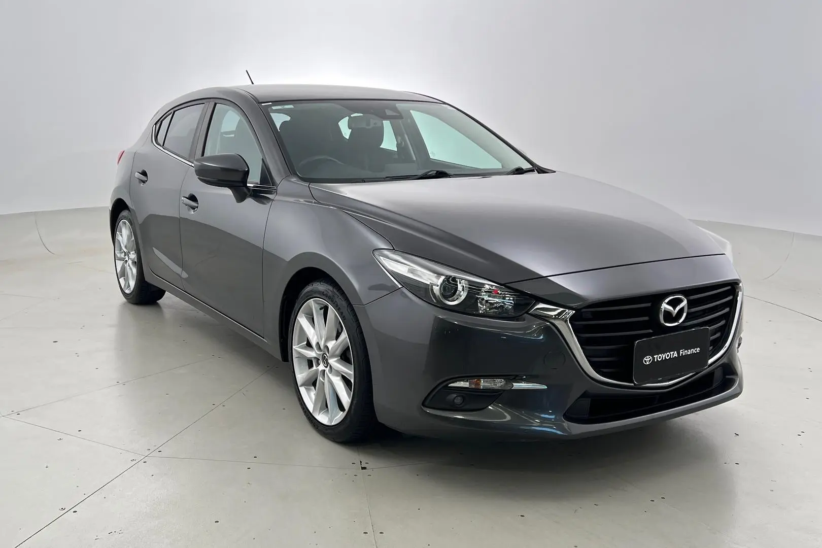 2017 Mazda 3 Gallery Image 1