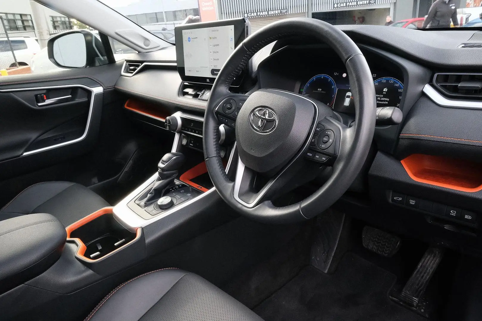 2024 Toyota RAV4 Gallery Image 7