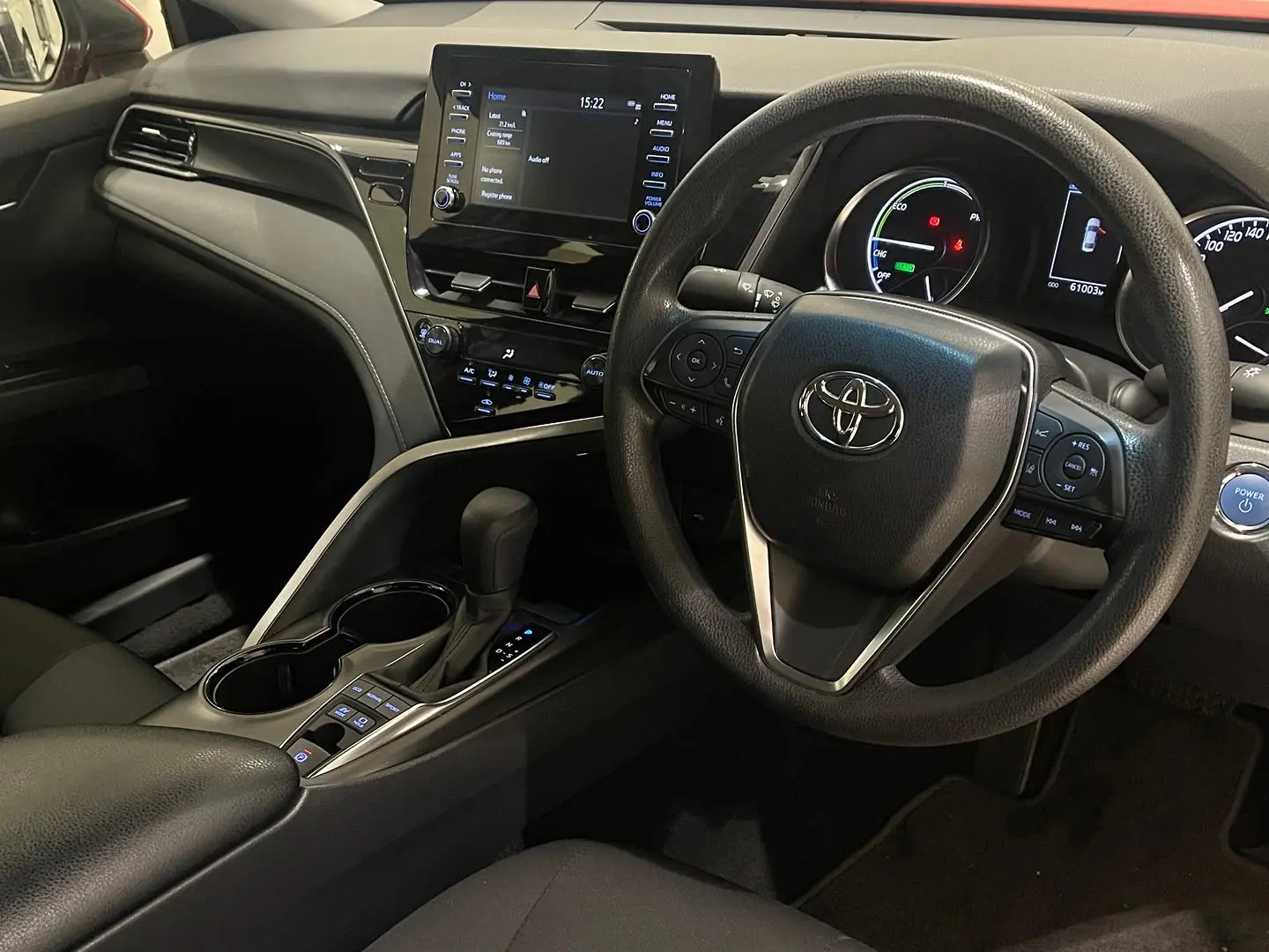 2021 Toyota Camry Gallery Image 13