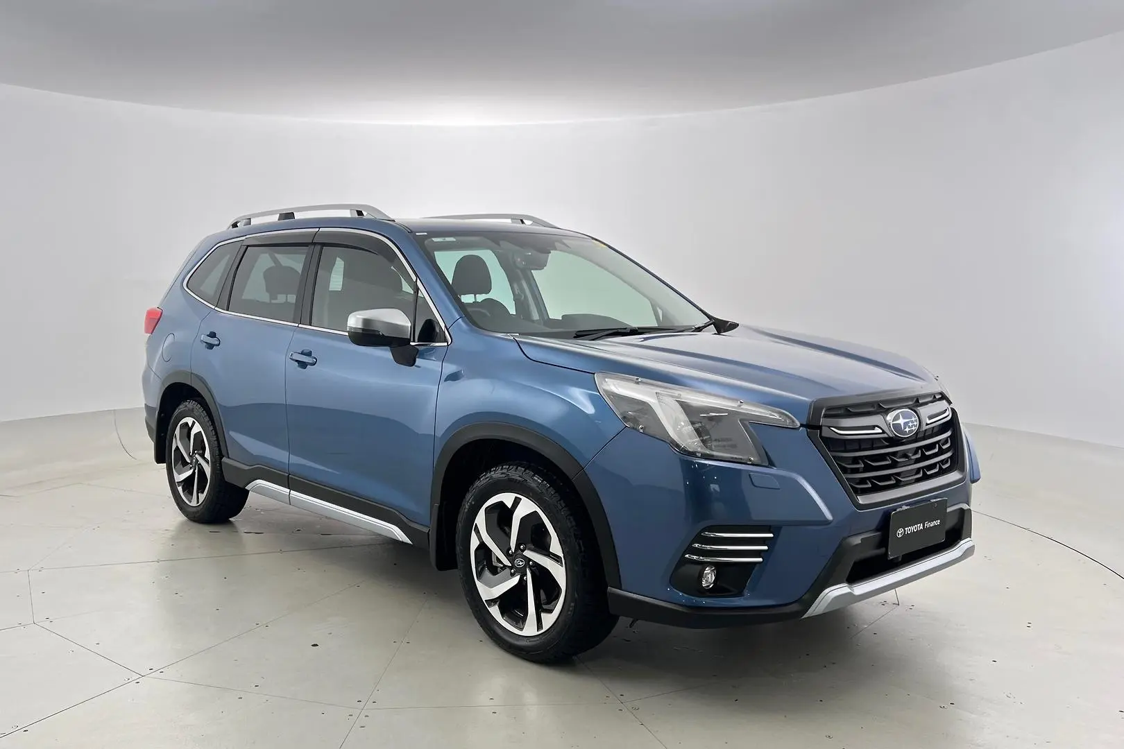 2023 Subaru Forester Gallery Image 1