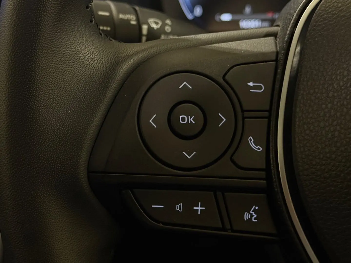 2024 Toyota RAV4 Gallery Image 21