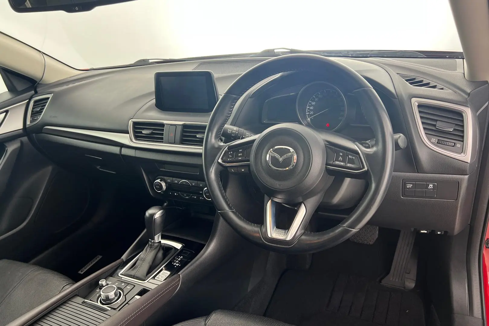 2017 Mazda 3 Gallery Image 14