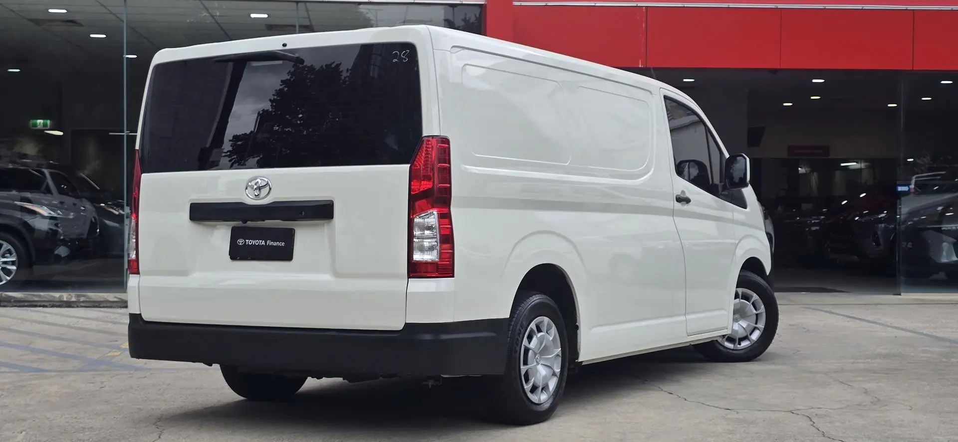 2022 Toyota Hiace Gallery Image 3