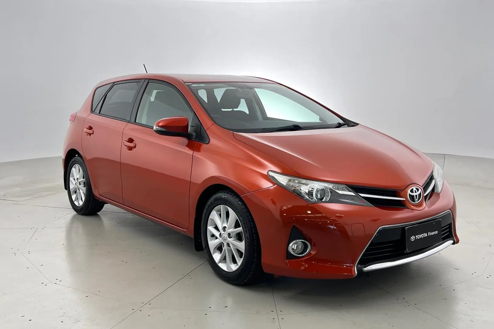 2014 Toyota Corolla Gallery Image 1