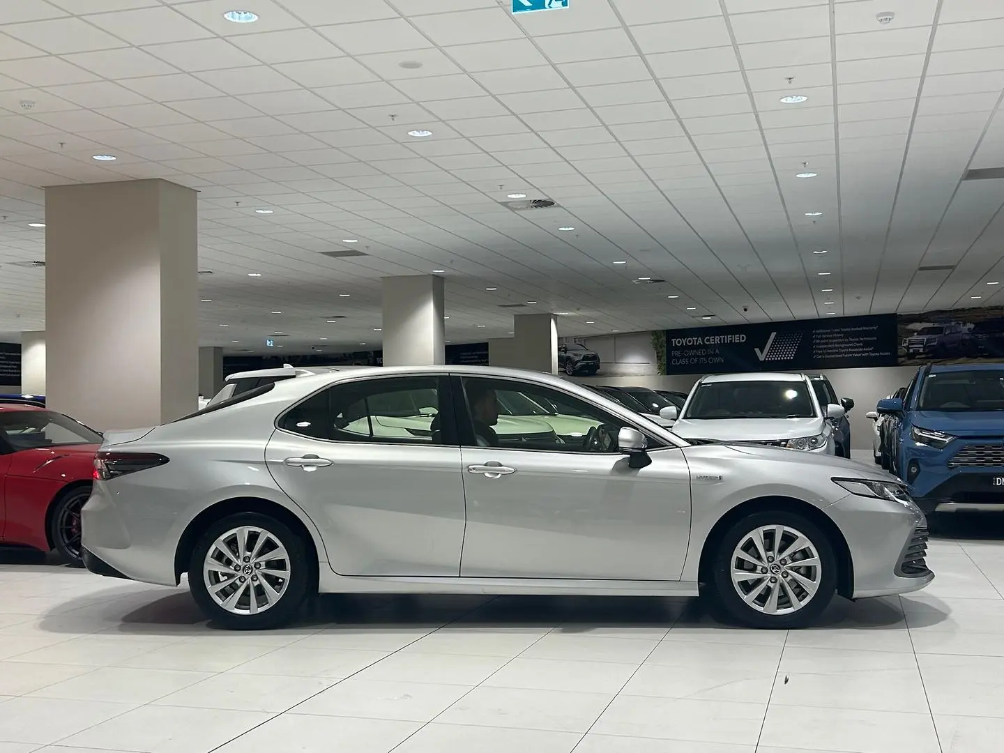 2024 Toyota Camry Gallery Image 2