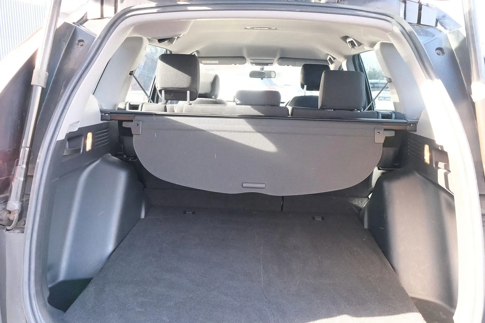 2019 Honda CR-V Gallery Image 10