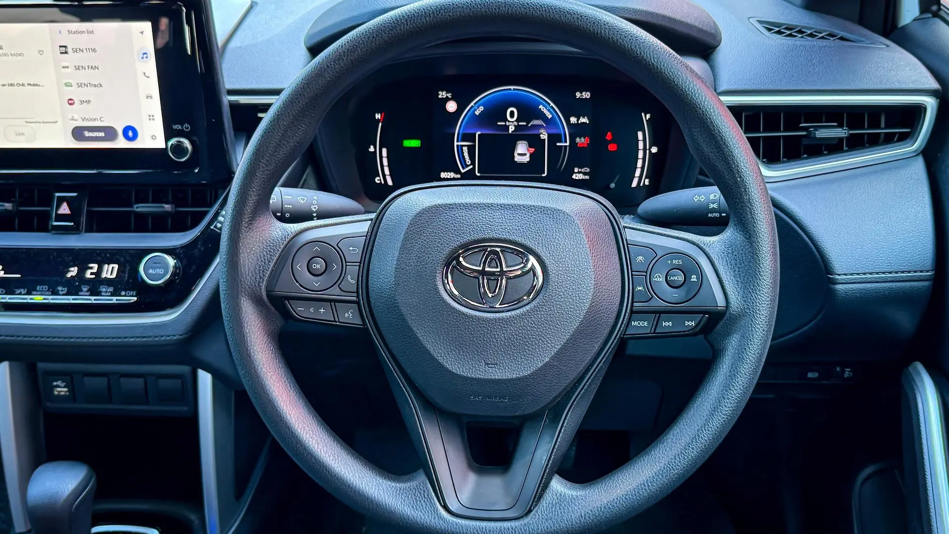 2023 Toyota Corolla Cross Gallery Image 21