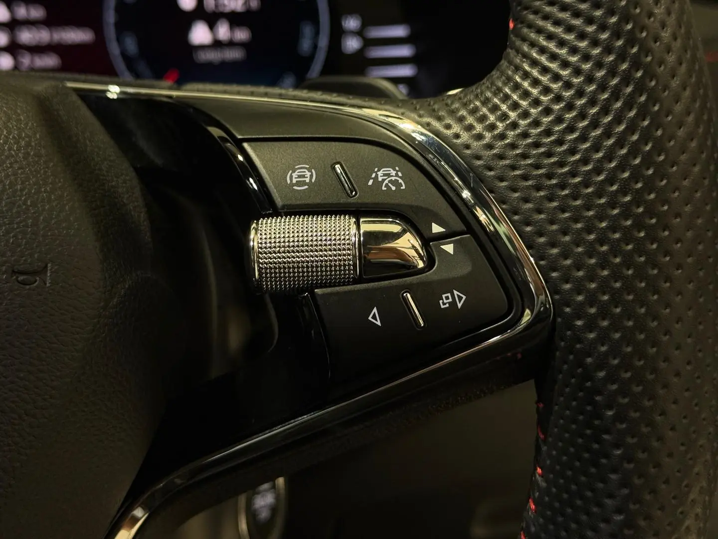 2023 SKODA Octavia Gallery Image 26