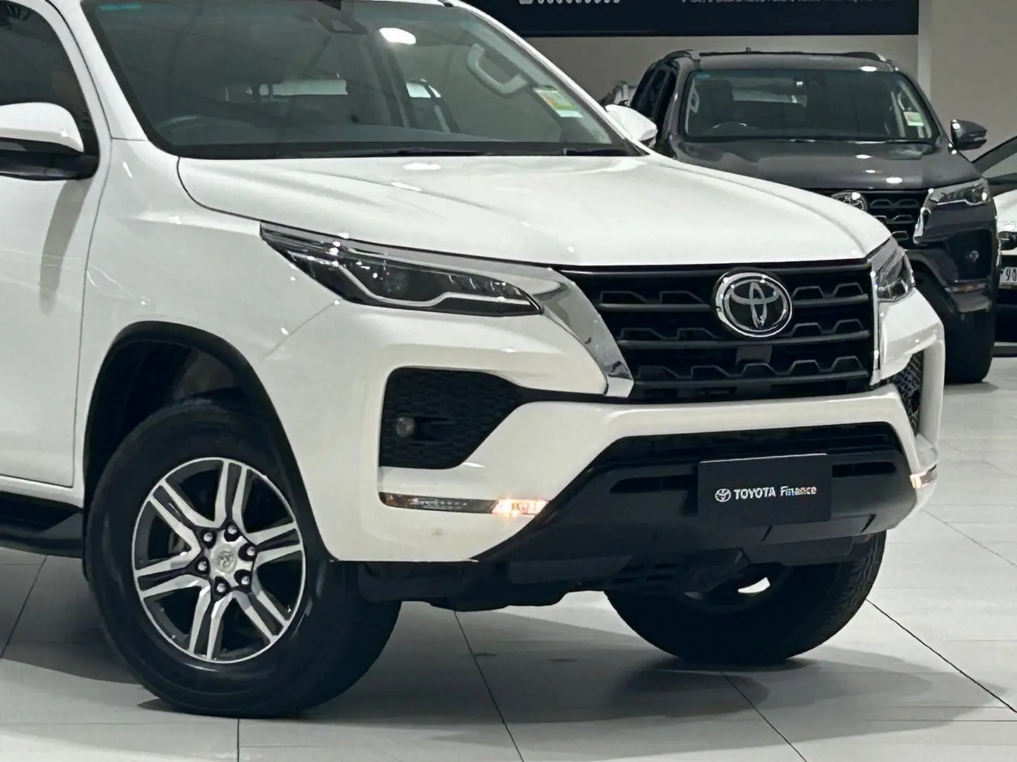 2024 Toyota Fortuner Gallery Image 3