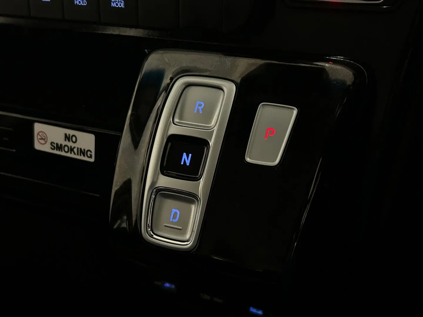 2022 Hyundai STARIA Gallery Image 20