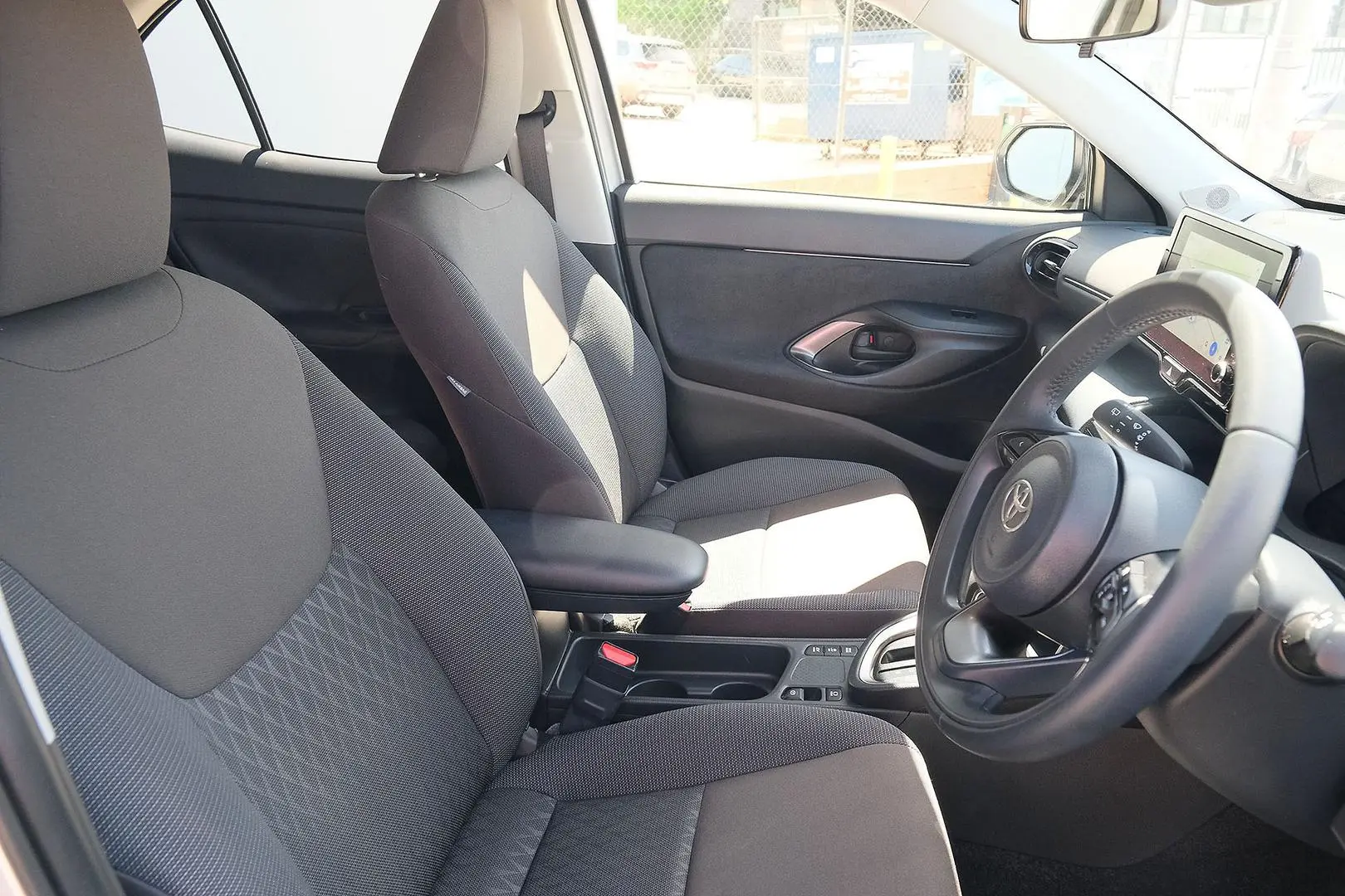 2024 Toyota Yaris Cross Gallery Image 13