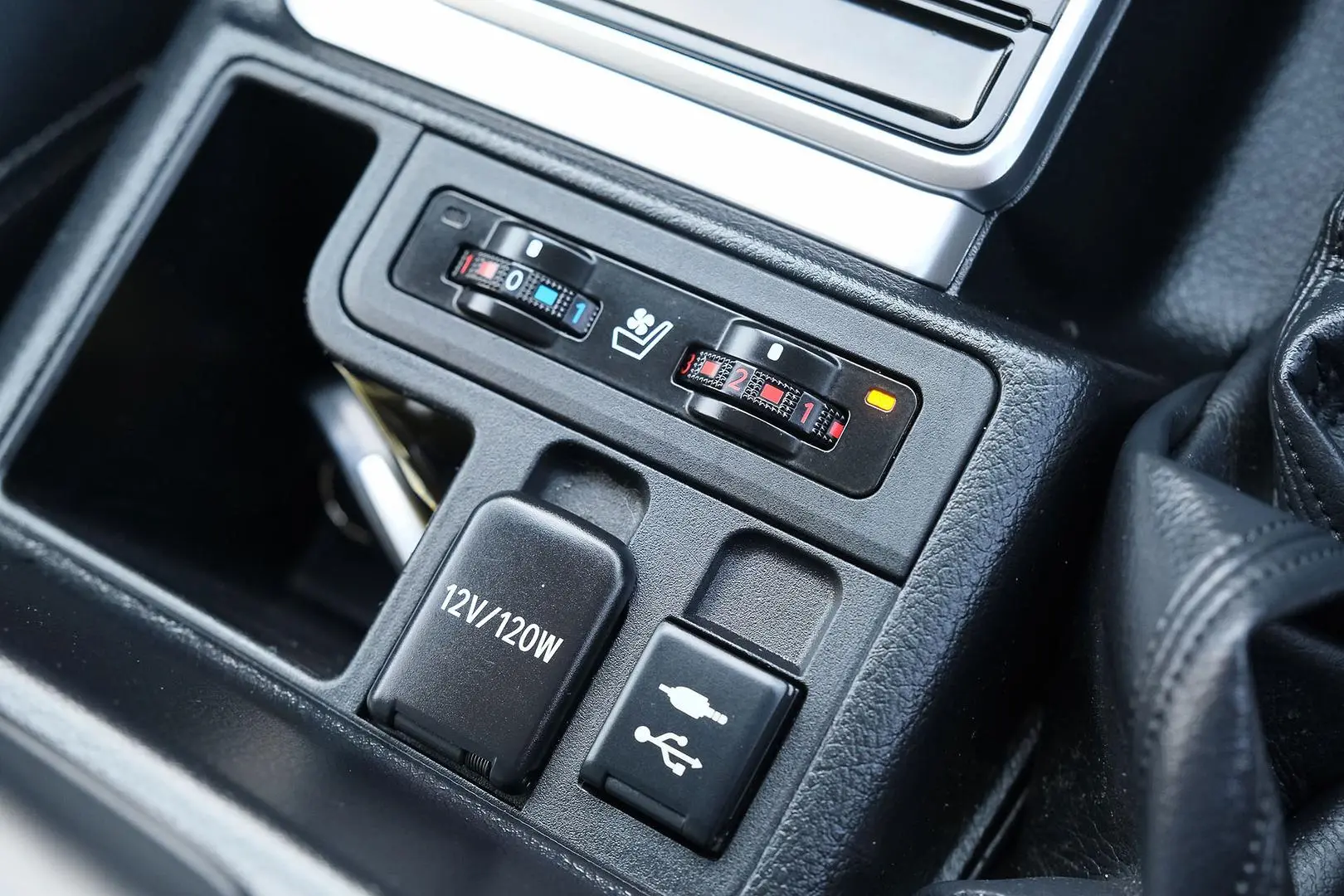 2019 Toyota Landcruiser Prado Gallery Image 20