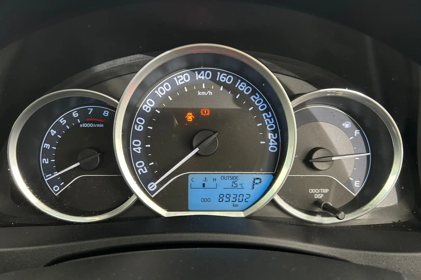 2016 Toyota Corolla Gallery Image 16