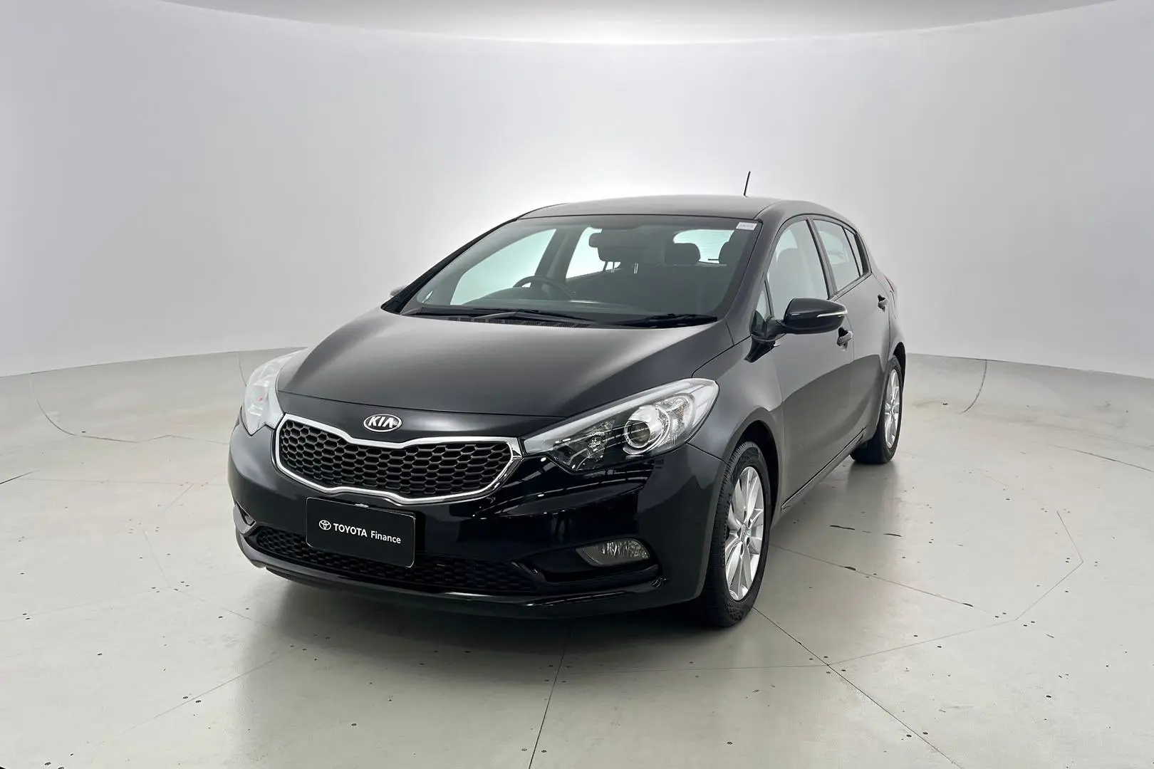 2016 Kia Cerato Gallery Image 2