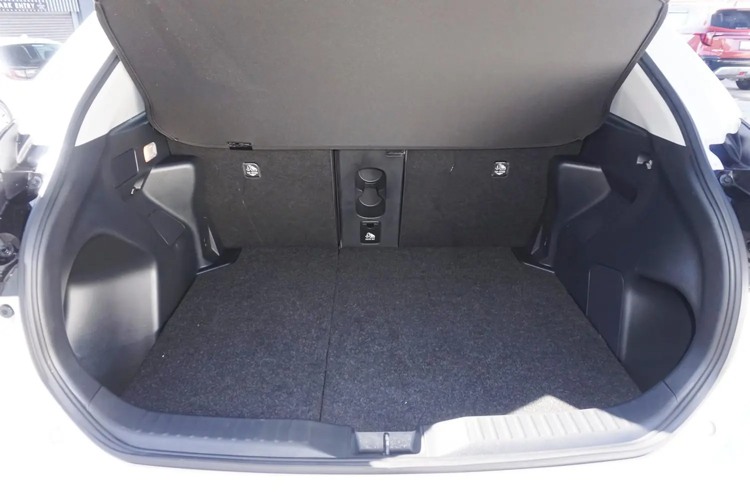 2023 Toyota Yaris Cross Gallery Image 18
