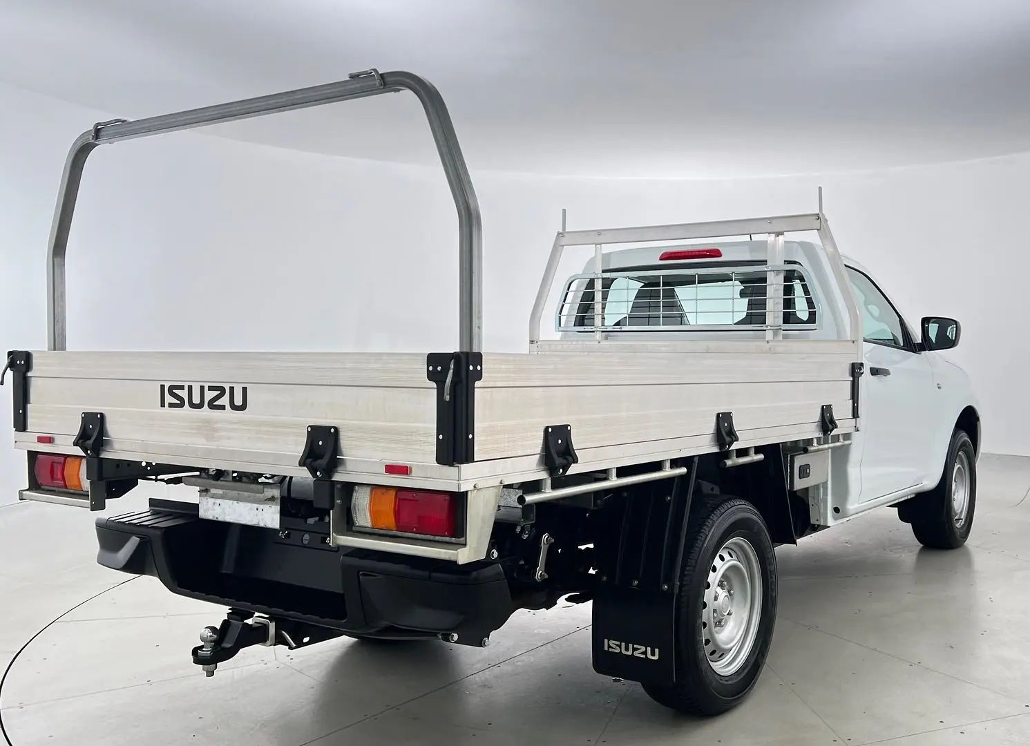 2020 Isuzu D-MAX Image 6