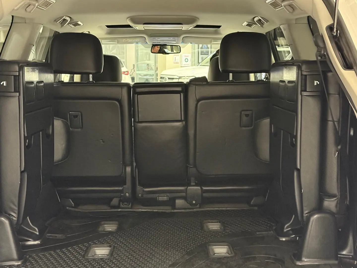 2013 Toyota Landcruiser Gallery Image 17