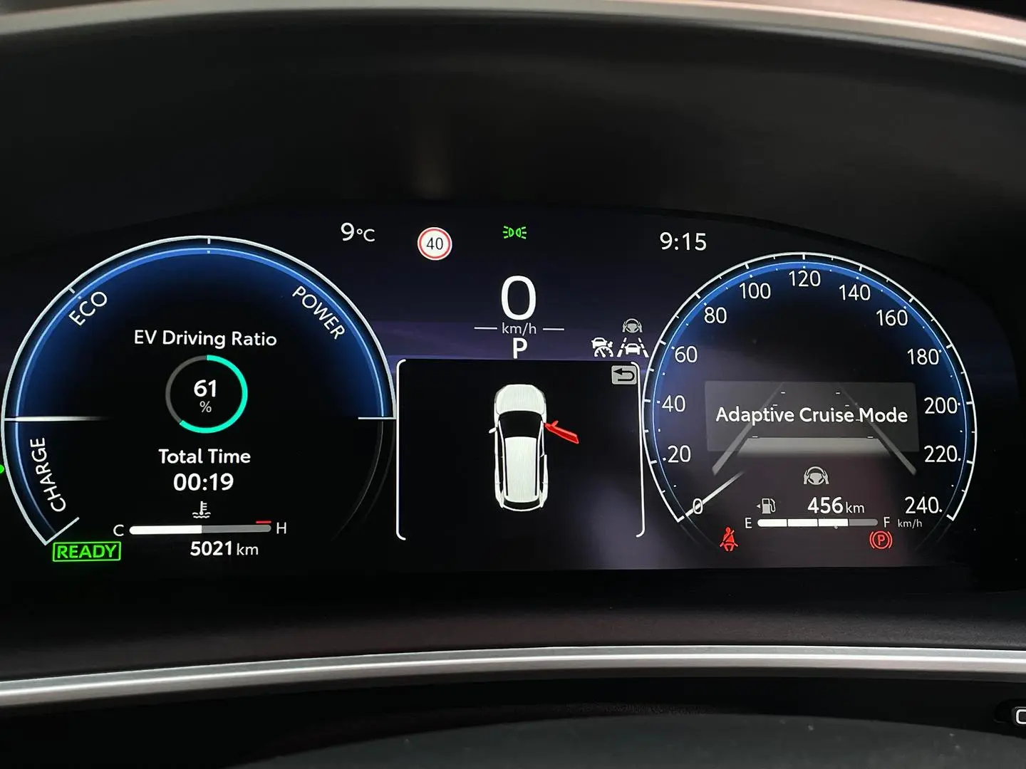 2024 Toyota Corolla Cross Gallery Image 15
