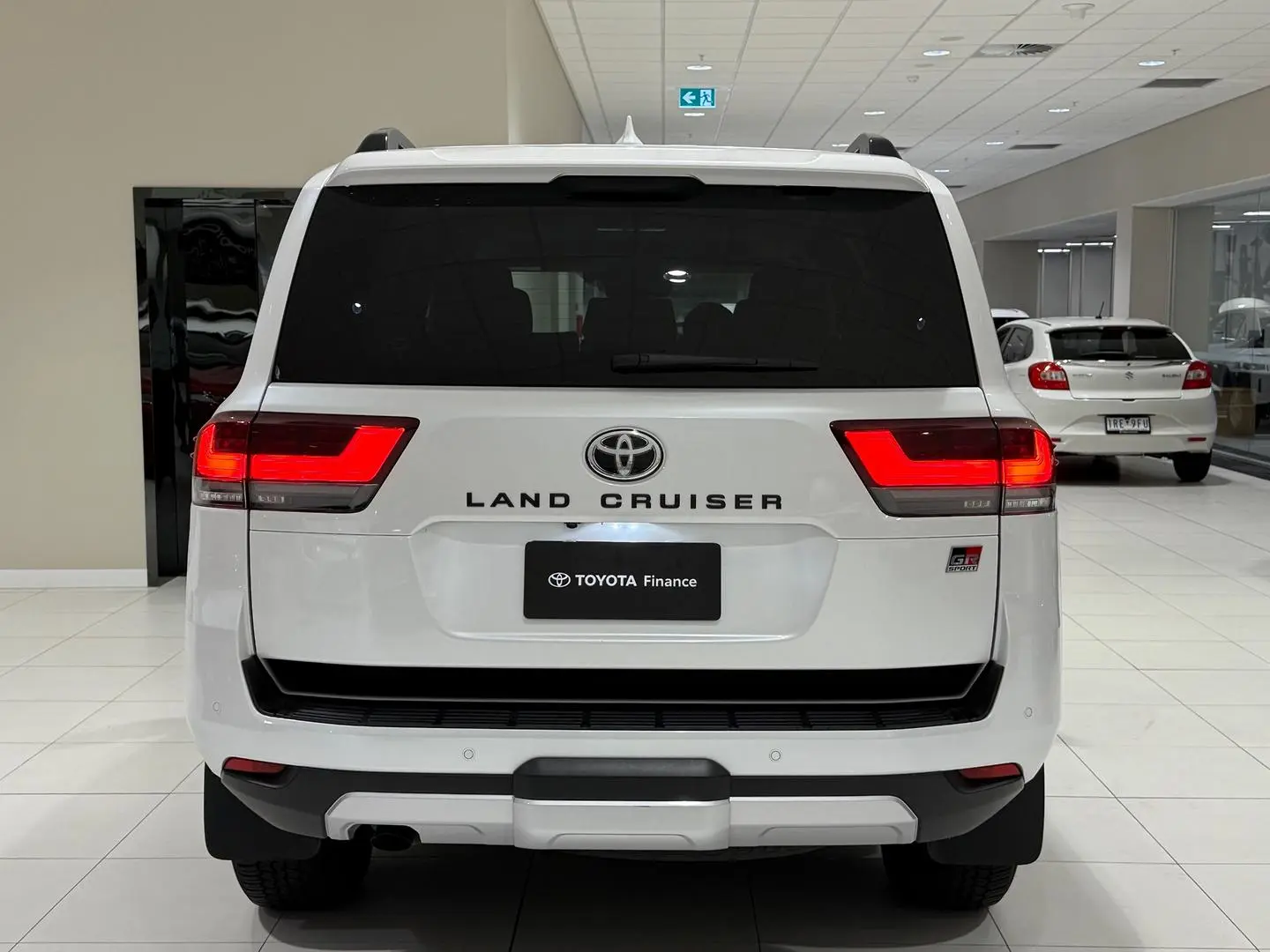 2023 Toyota Landcruiser Gallery Image 9