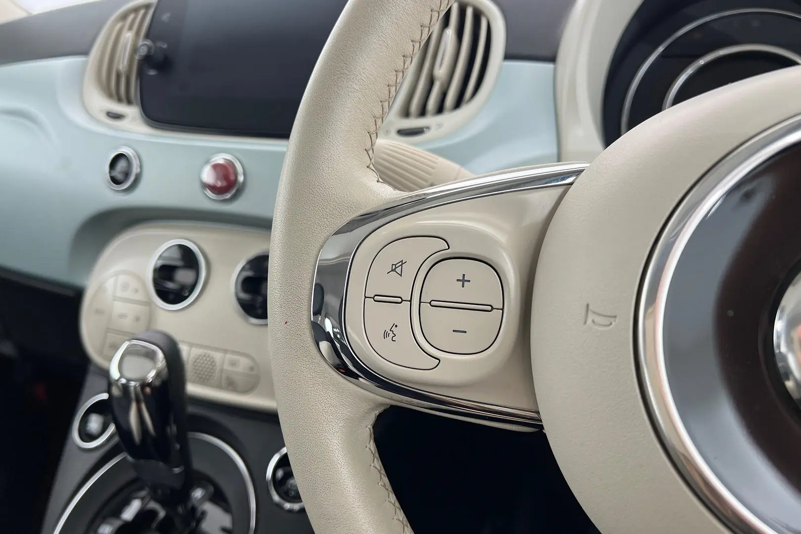 2023 Fiat 500 Gallery Image 18