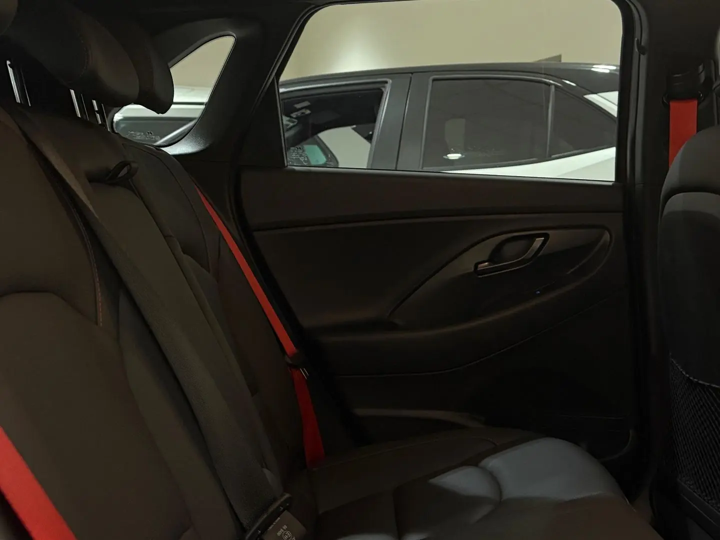 2021 Hyundai i30 Gallery Image 14