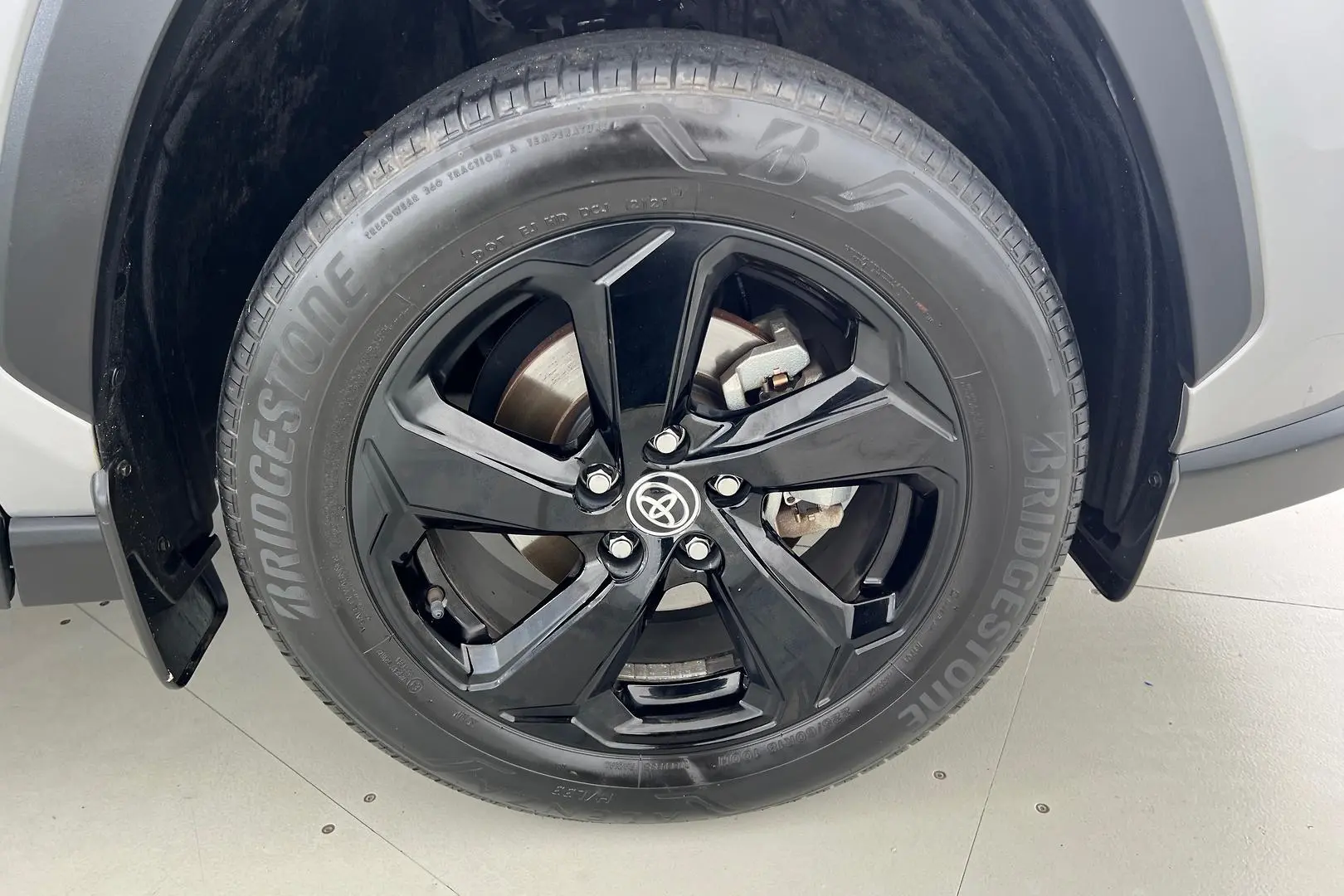 2021 Toyota RAV4 Gallery Image 21