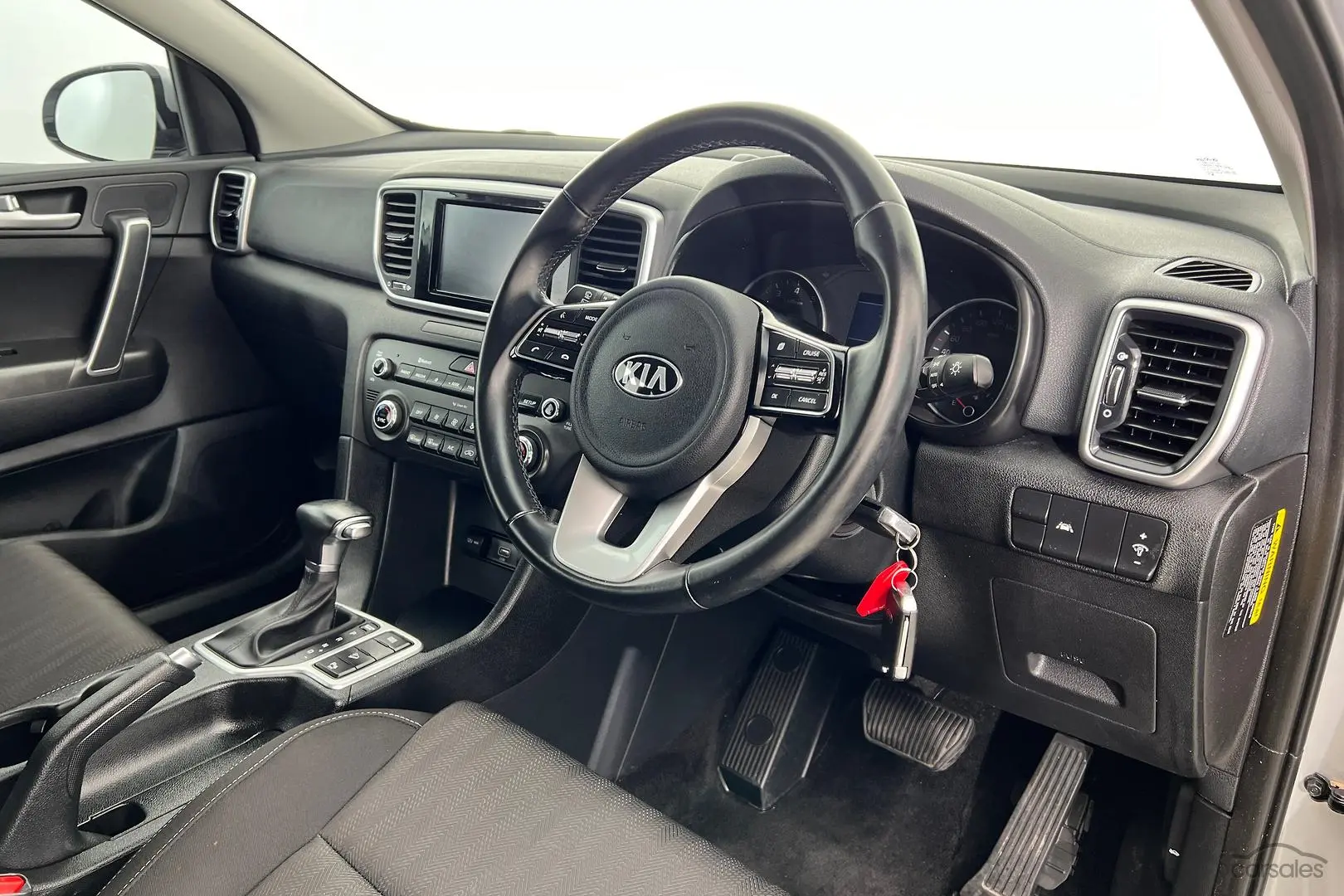 2019 Kia Sportage Image 2