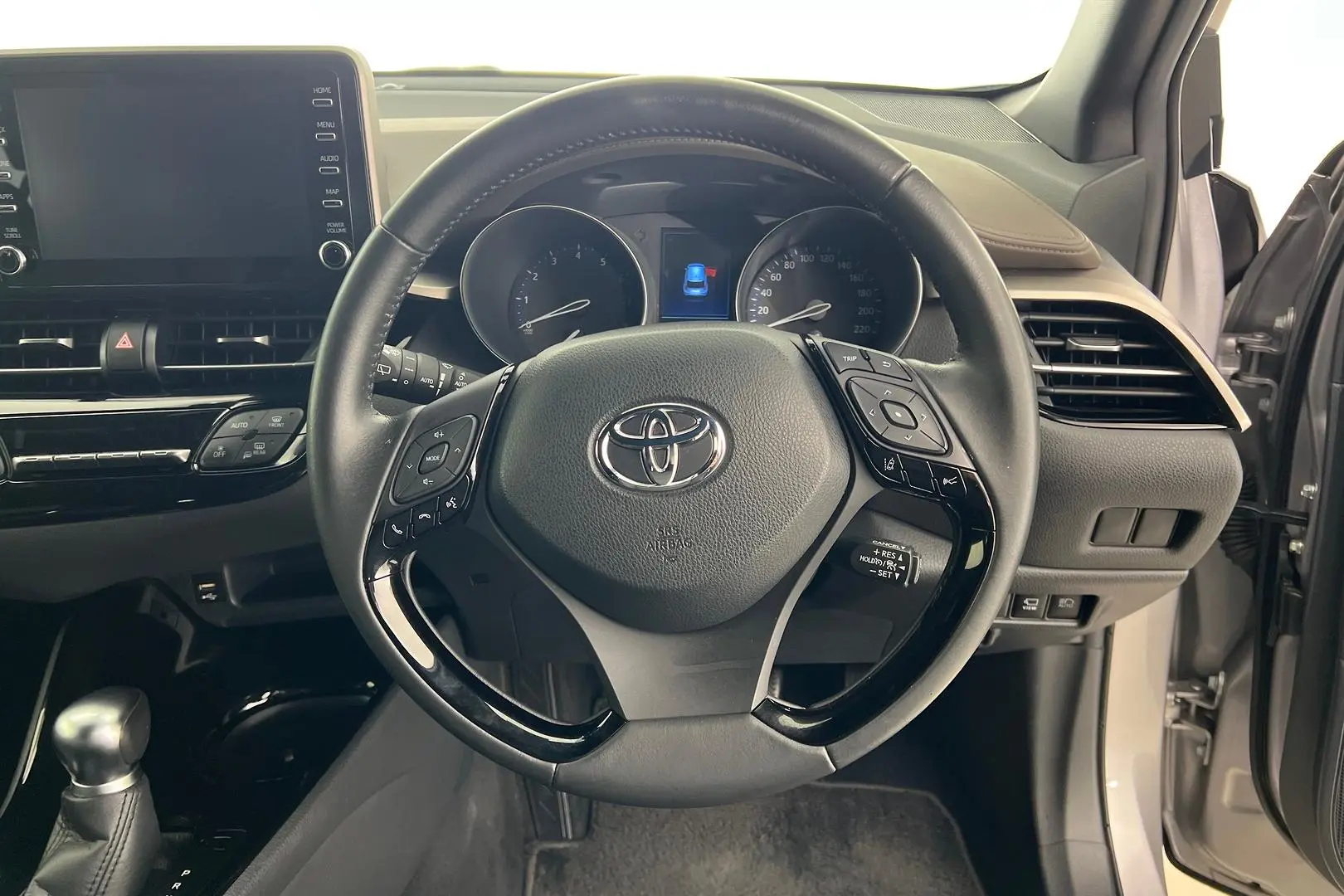2023 Toyota C-HR Gallery Image 15