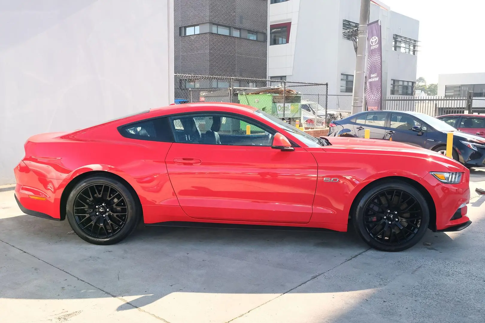 2017 Ford Mustang Gallery Image 5